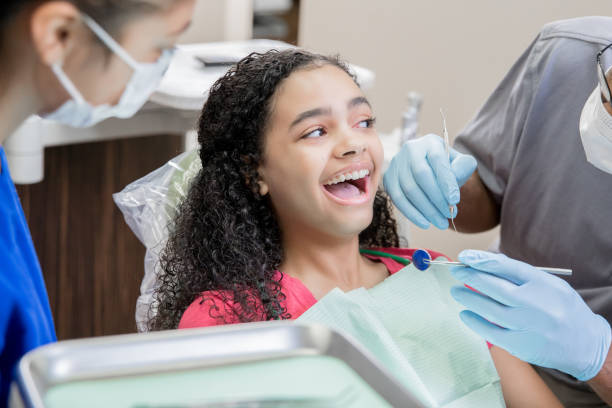 Best Dental Abscess Treatment in Germantown Hls, IL